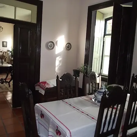 ゲストハウス Casa Da Nogueira 3*