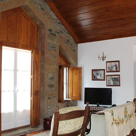 Casa Da Nogueira 3*