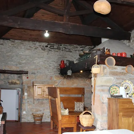 Casa Da Nogueira 3*