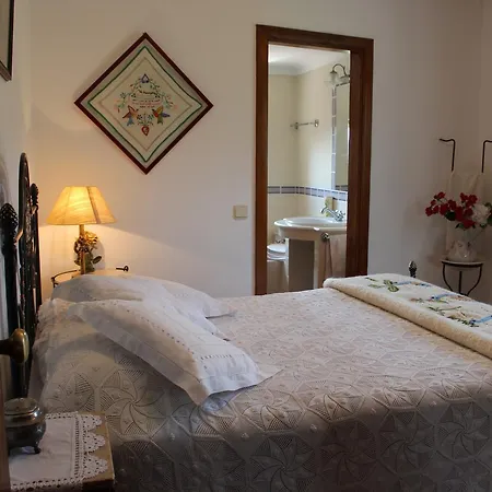 Guest house Casa Da Nogueira 3*